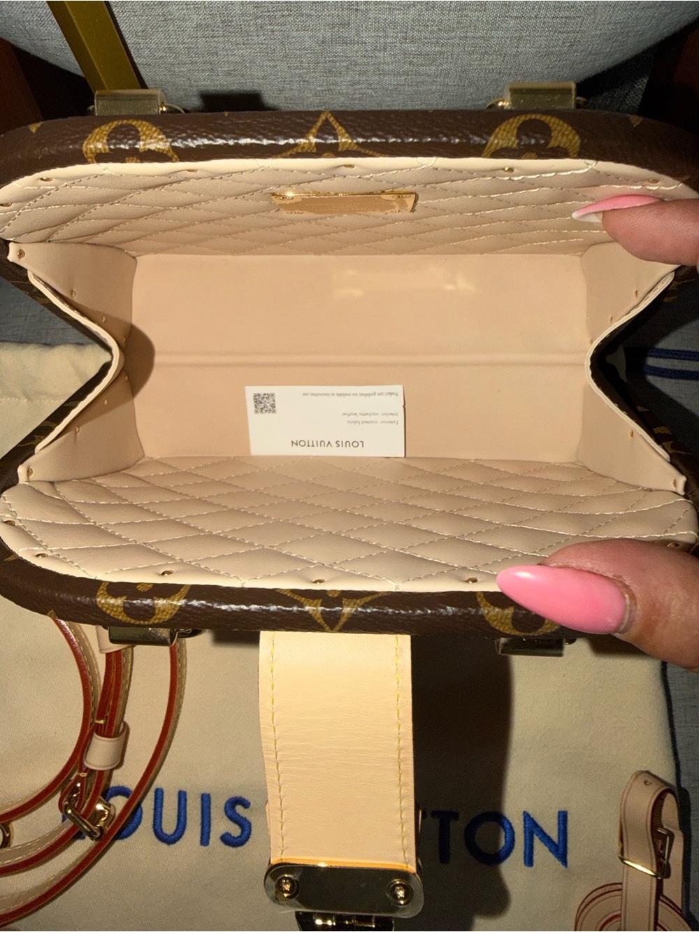 Louis Vuitton Monogram Alma BB trunk 20 BNIB 2024-25 collection limited edition - Picture 16 of 17